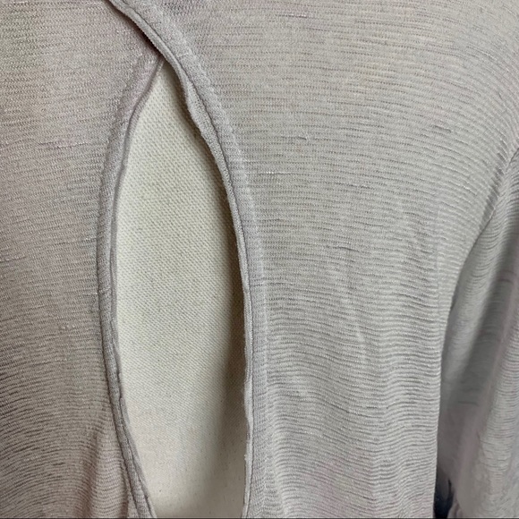 Free People Thin Knit Bell Sleeve Cutout Top M - Picture 6 of 7